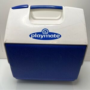 Igloo Playmate Pal Cooler Blue/White 7 Qt 9 Cans Made In USA Blue Letters